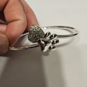 SHEIN Silver Heart and Paw Charm Bracelet